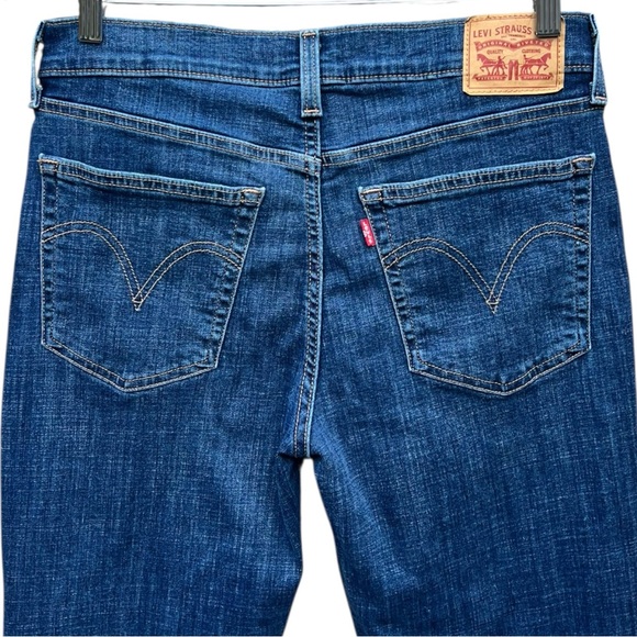 🌻Levi's Boyfriend Fit Mid-rise waist Jeans Women's Size 29 - Picture 4 of 7
